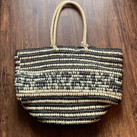 St. John’s Bay Straw Woven Tote Bag Black, Ivory, Natural NWT - Picture 10 of 14